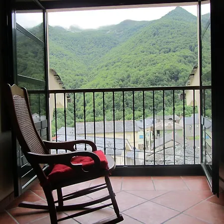 Rurales Casa Baltasar Монастерио-де-Эрмо