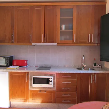 Rurales Casa Baltasar Апартаменты Монастерио-де-Эрмо